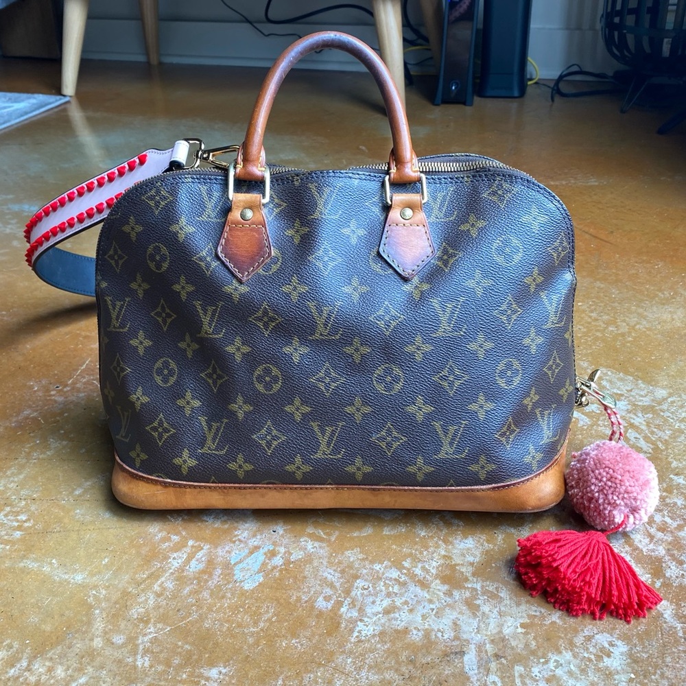 AUTHENTIC Louis Vuitton Alma PM Monogram
